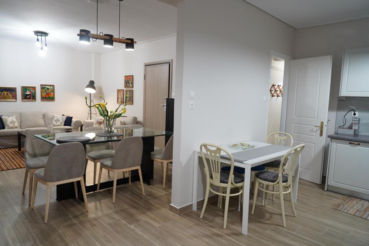 Larissa Downtown Apartment With Parking Exterior foto